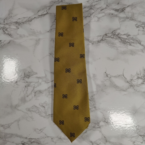 Van Boven Michigan University Tie - Picture 2 of 6